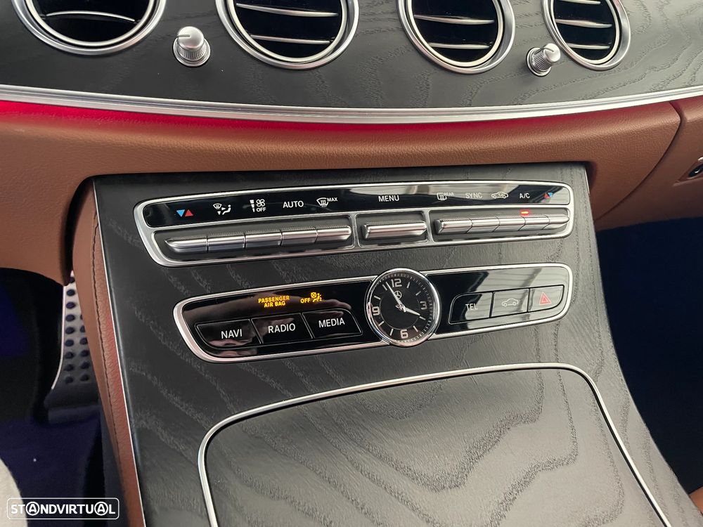 Mercedes-Benz E 220 d 4Matic 9G-TRONIC AMG Line - 19
