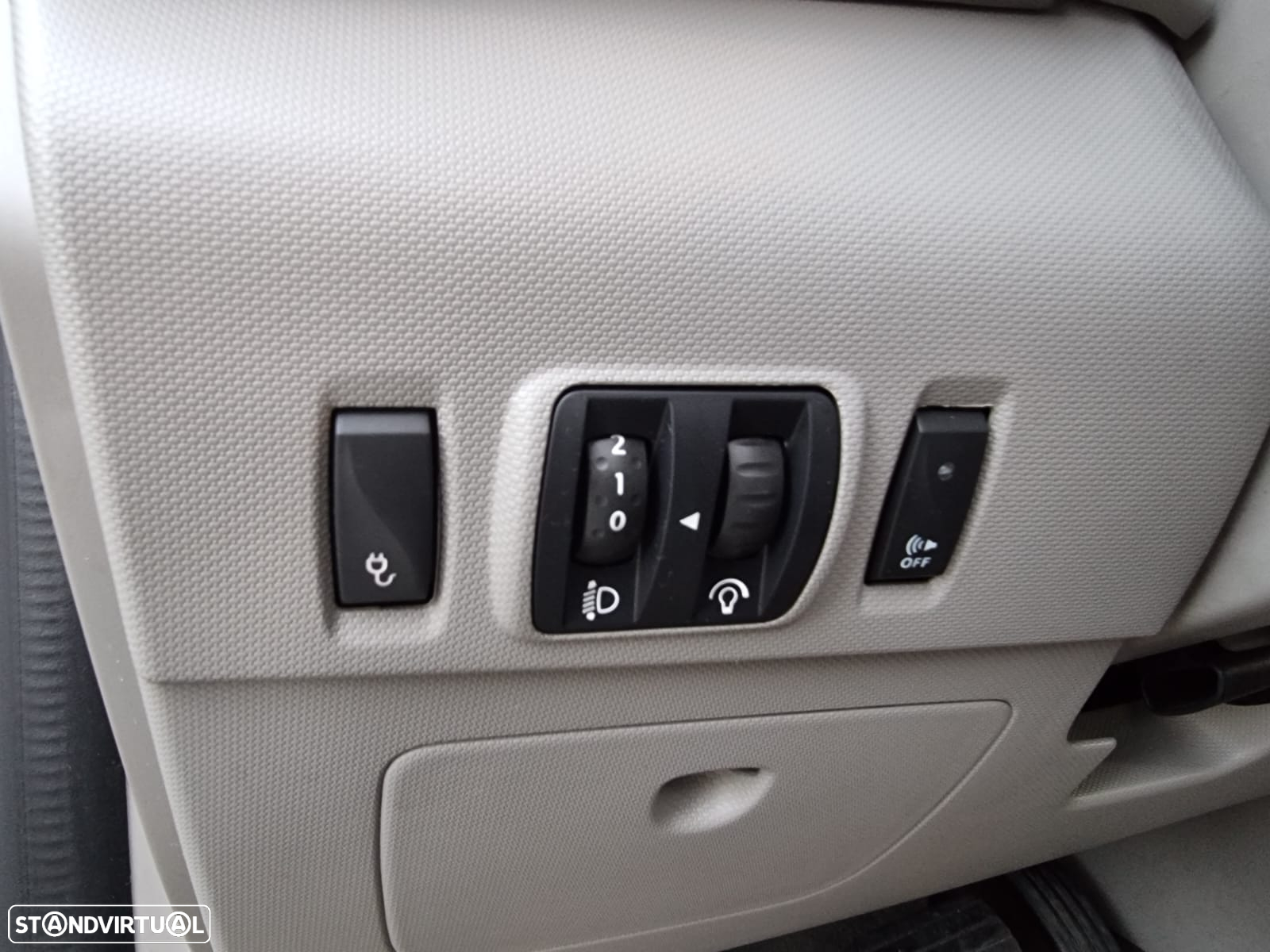 Renault Zoe (c/ Bateria) Bose 40 - 25