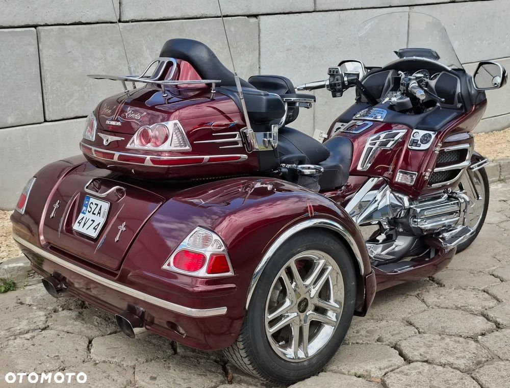 Honda GL - 6