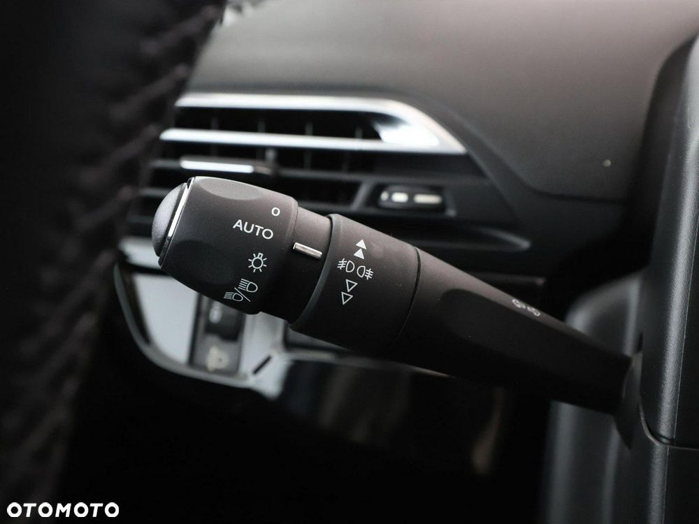 Citroën C4 Picasso 1.2 PureTech MoreLife - 33