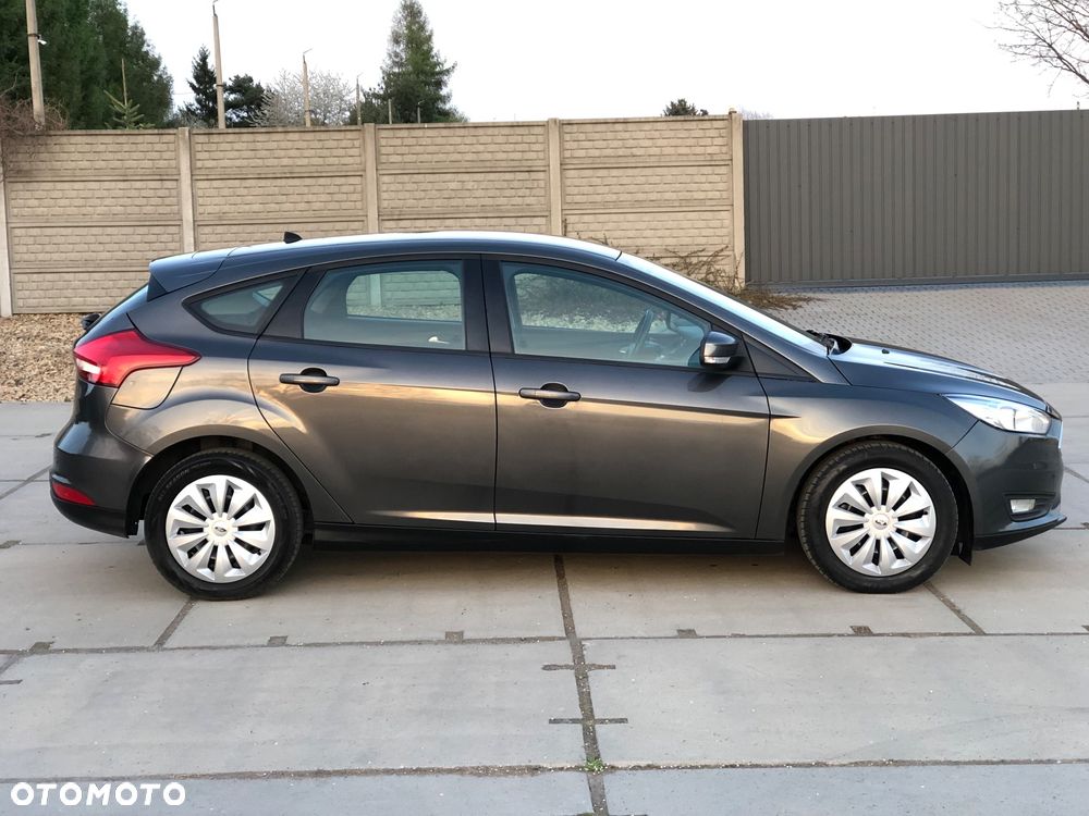 Ford Focus 1.5 EcoBlue STart-Stopp-System TITANIUM X - 1