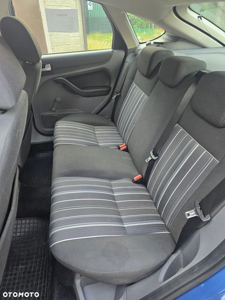 Ford Focus 1.6 Silver X - 11