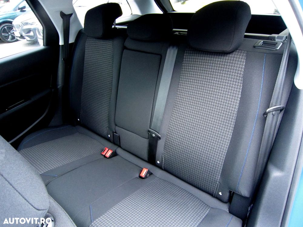 Peugeot 308 - 10