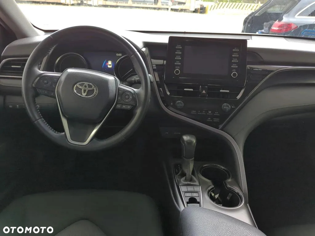 Toyota Camry 2.5 Hybrid Comfort CVT - 5