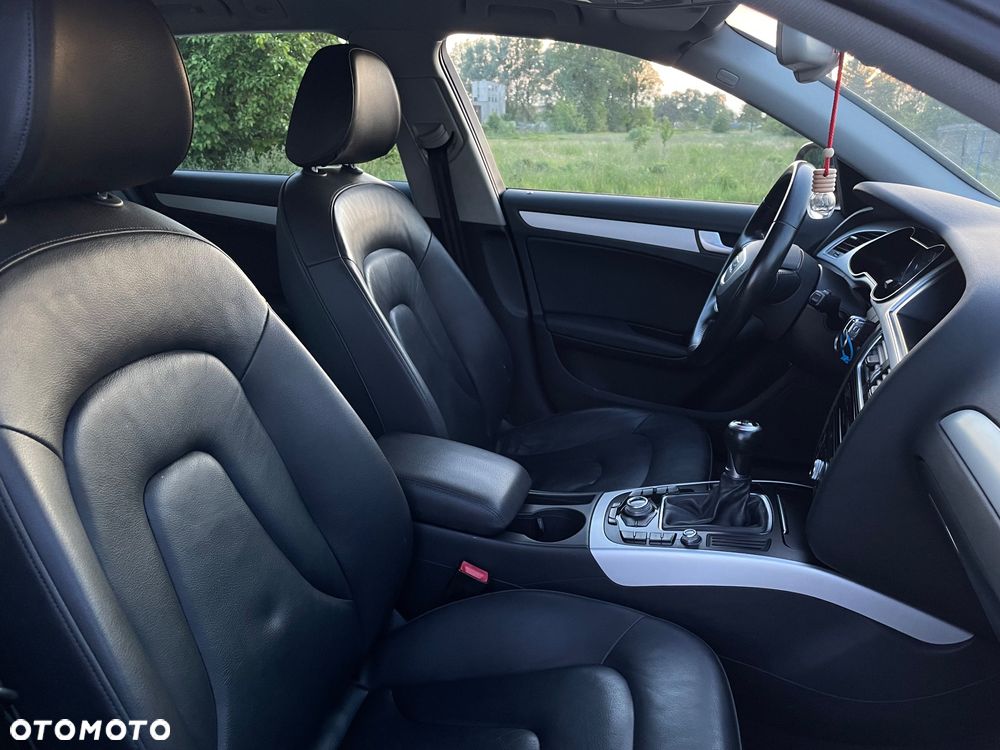 Audi A4 Avant 2.0 TDI ultra - 16