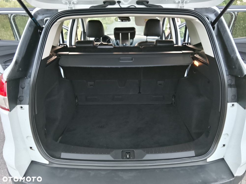 Ford Kuga - 14