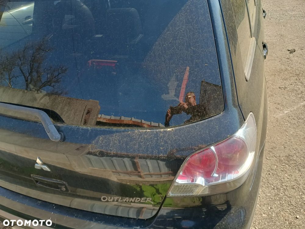 Lampa Prawy Tył Mitshubishi Outlander I, Części - 2