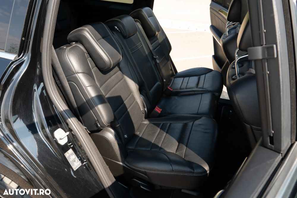Mercedes-Benz GL 63 AMG 4MATIC AMG Speedshift Plus 7G-TRONIC - 13
