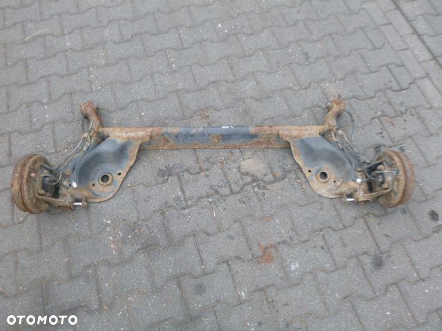 BELKA TYŁ TYLNA TOYOTA AYGO I 05-