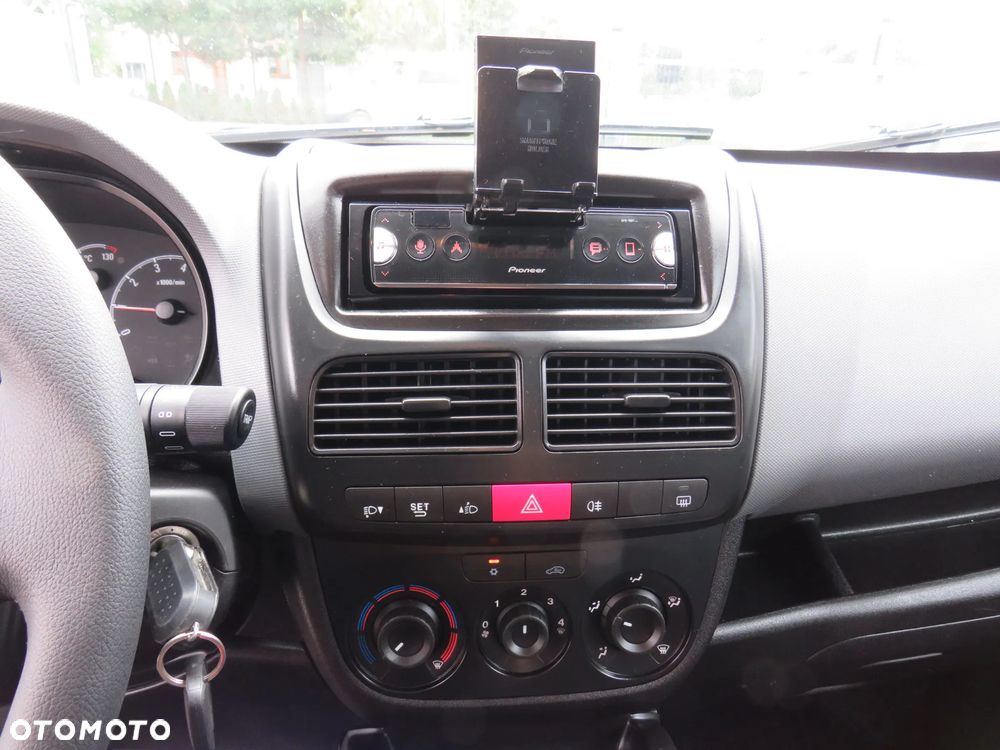 Opel Combo 1.6 CDTI L1H1 Edition - 26