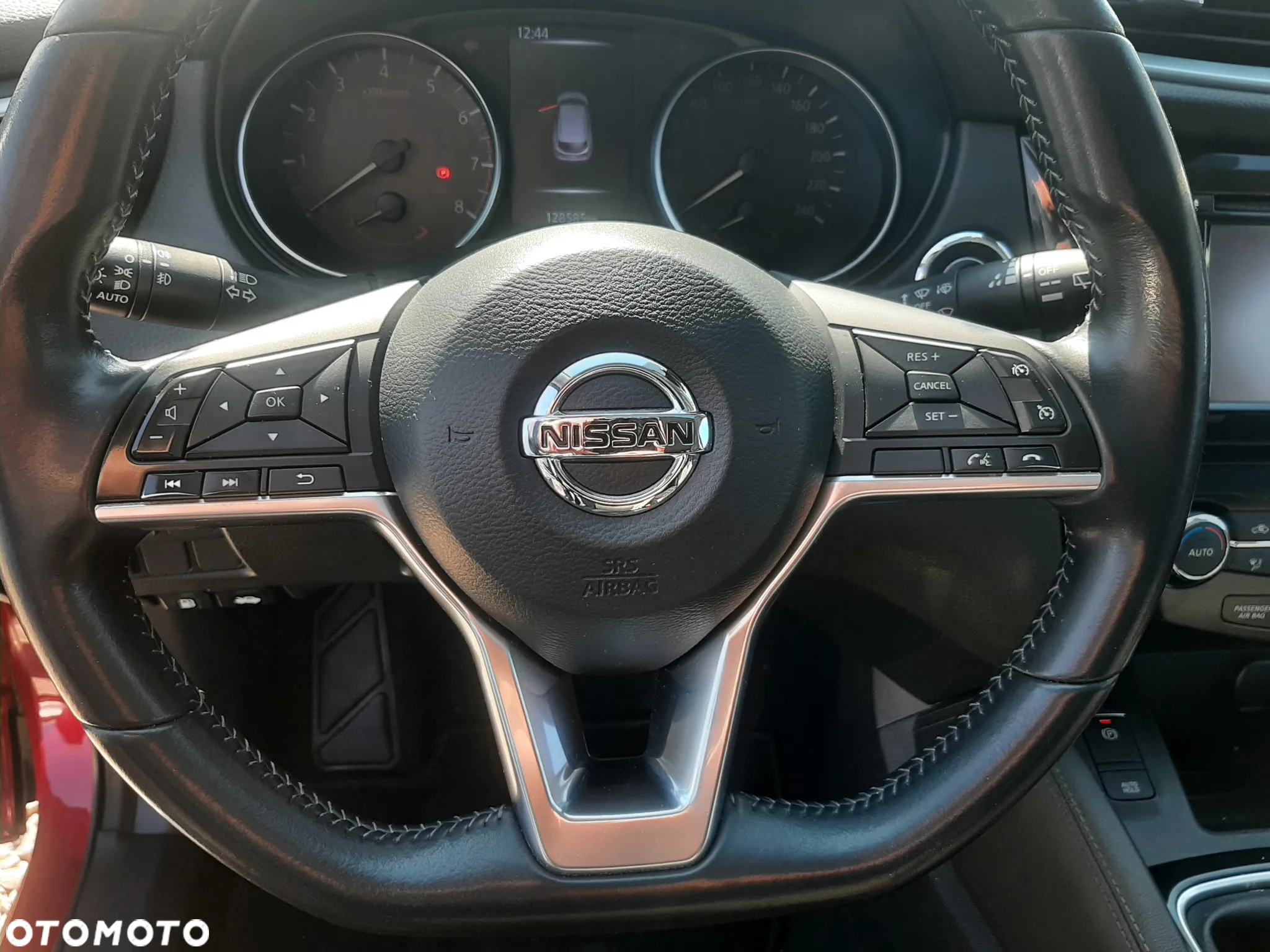 Nissan Qashqai 1.3 DIG-T Tekna - 27
