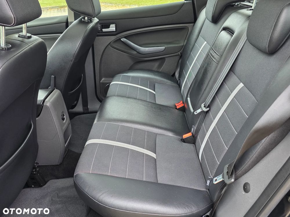 Ford Kuga 2.0 TDCi Individual - 24