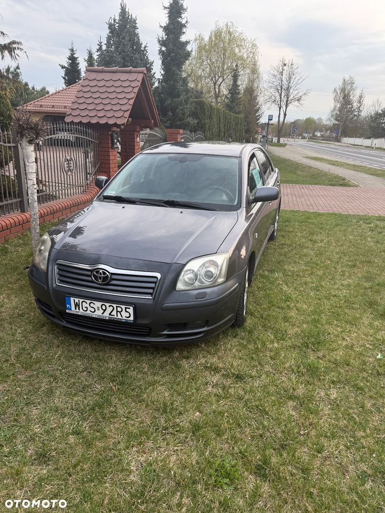 Toyota Avensis 2.2 D-4D Sol - 1