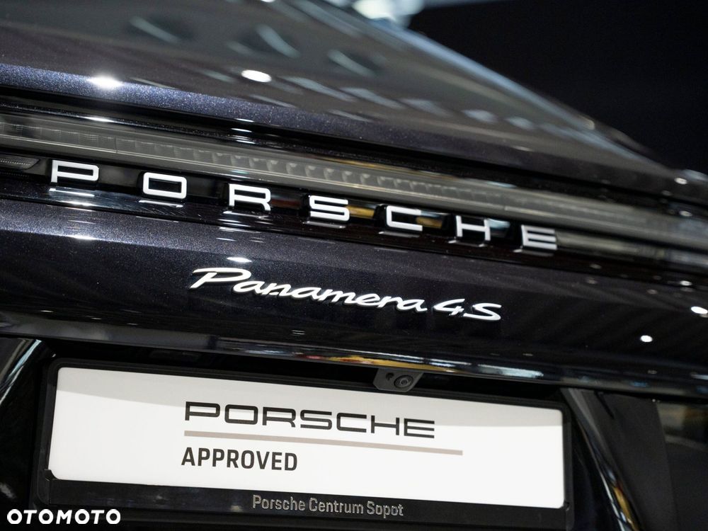 Porsche Panamera - 15