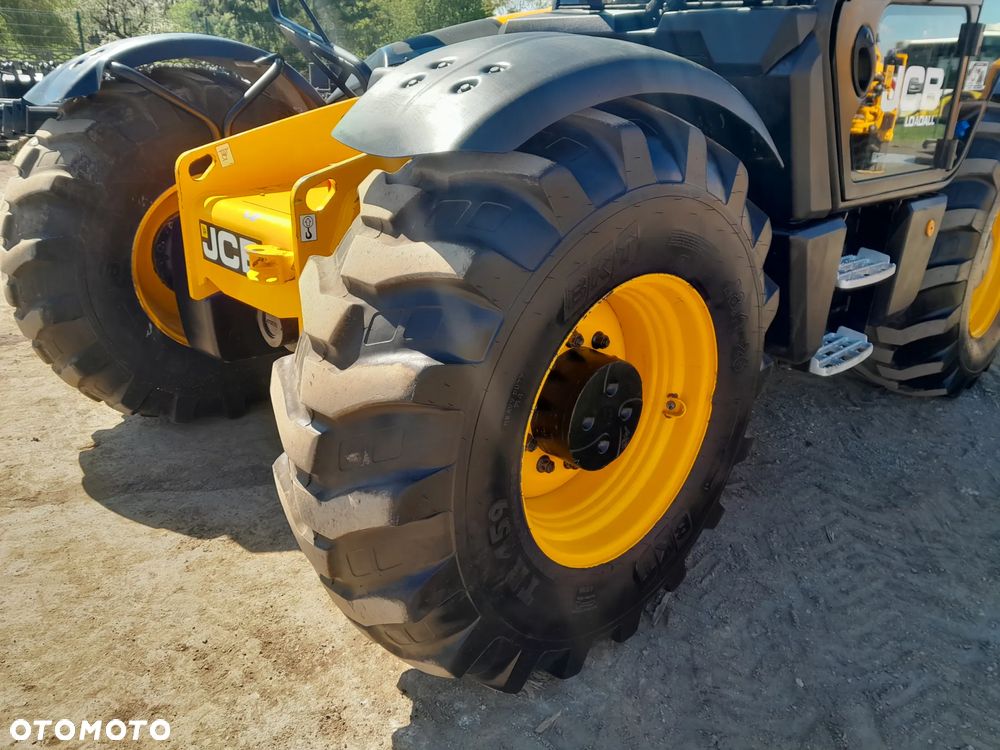 JCB 560-80 2019R agri plus - 15