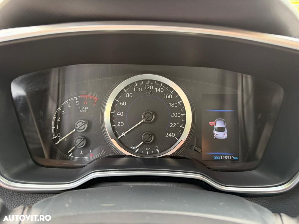 Toyota Corolla 1.8 HSD Dynamic - 18