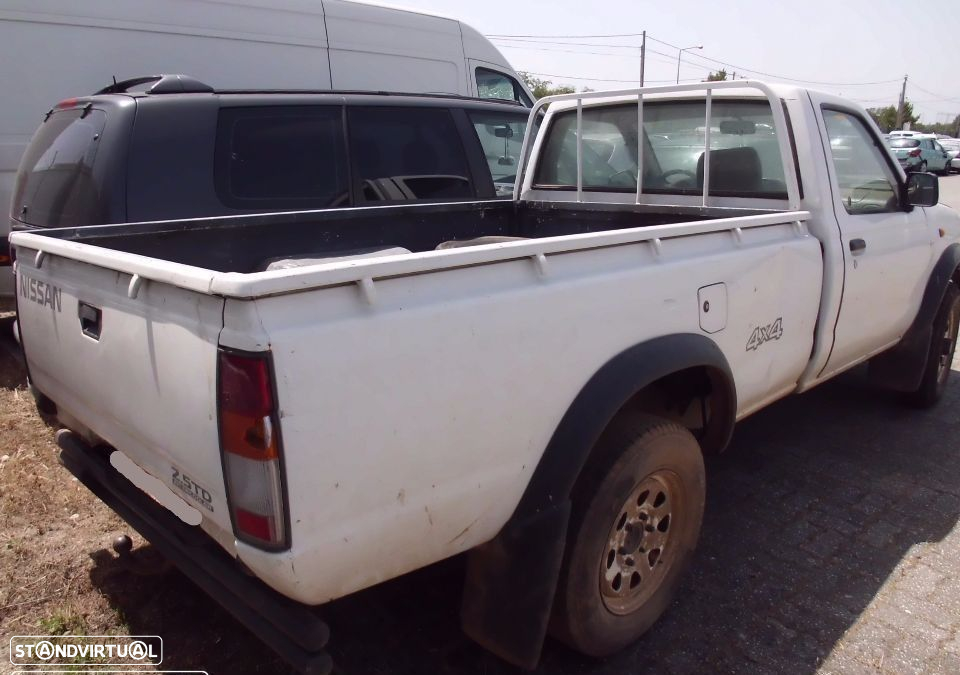 Peças Nissan Pick Up (D22) 2.5 D 4WD 2002 - 4