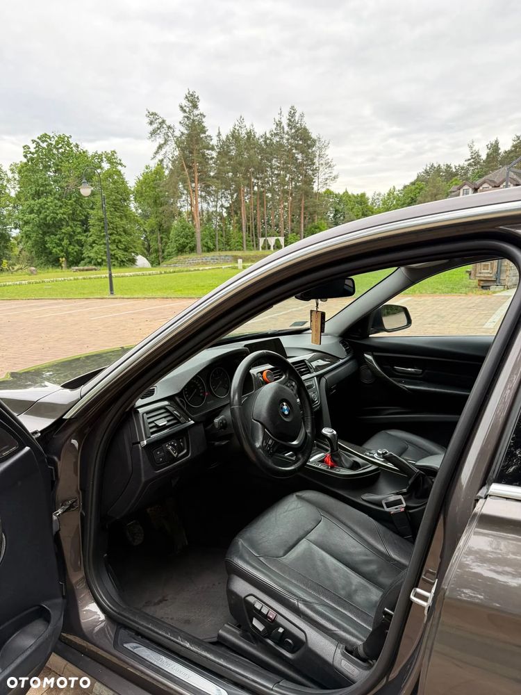 BMW Seria 3 320d Efficient Dynamics Edition Luxury Line - 6
