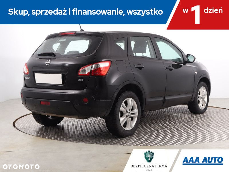 Nissan Qashqai - 6