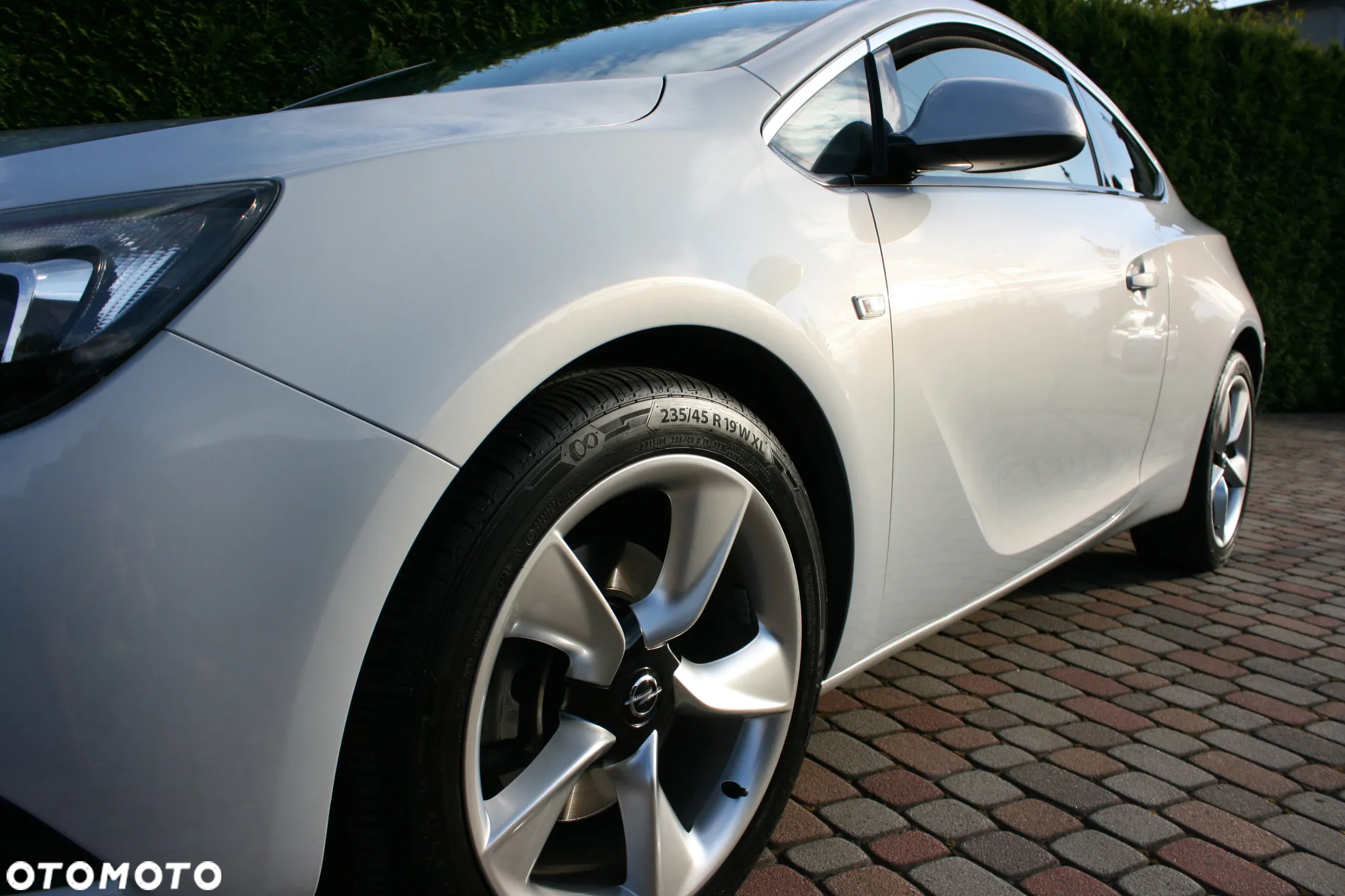 Opel Astra GTC 1.4 Turbo ecoFLEX Start/Stop - 12