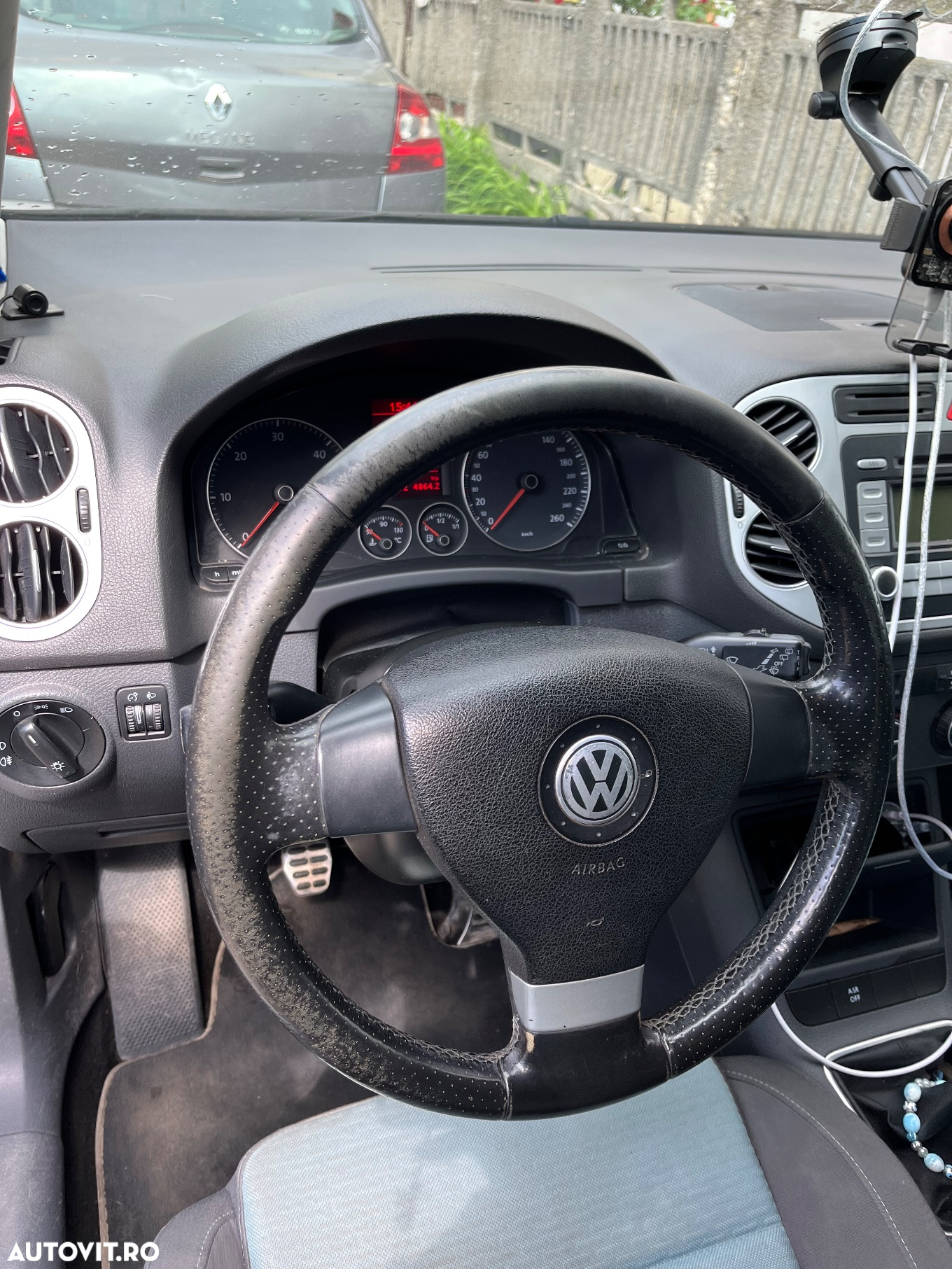 Volkswagen Golf Plus Cross 2.0 TDI DPF - 7