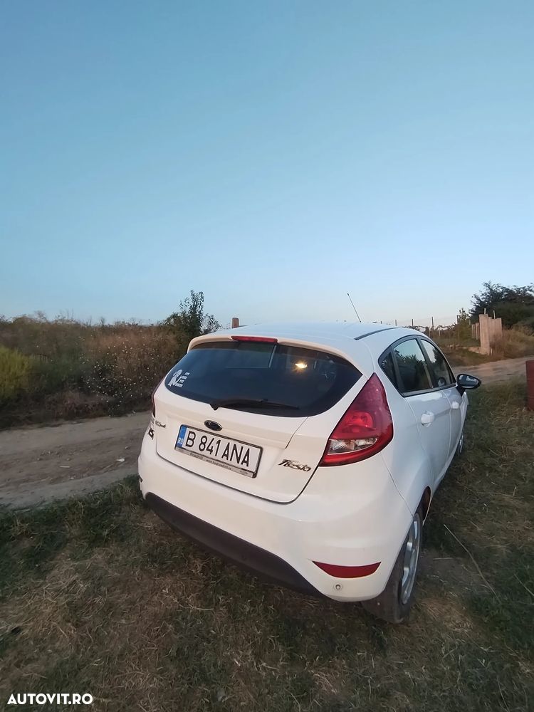 Ford Fiesta - 5