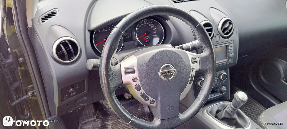 Nissan Qashqai 2.0 360 - 13