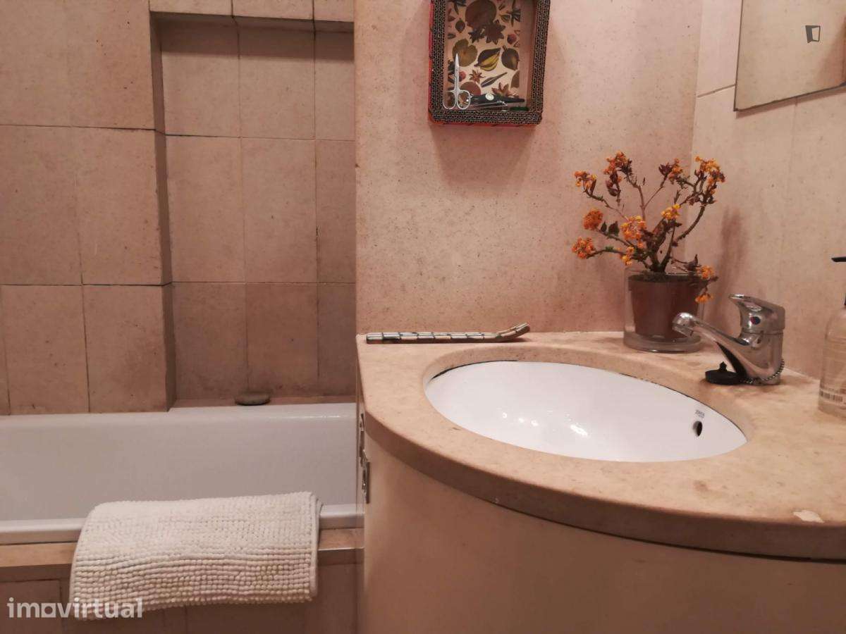 Quarto - localizado em Aldoar Porto - Grande imagem: 3/12