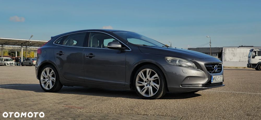 Volvo V40 D2 Summum - 8