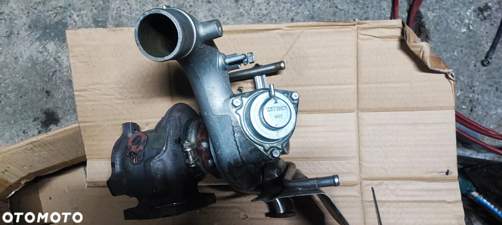 Turbosprężarka TD04-10T 8200396687 49377-07301 7701478861 2.0 Turbo Renault - 3