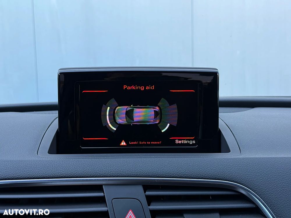 Audi Q3 2.0 TDI Quattro sport - 12