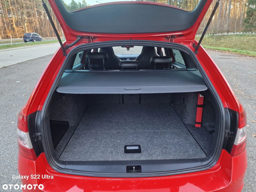 Skoda Octavia 2.0 TSI RS - 15