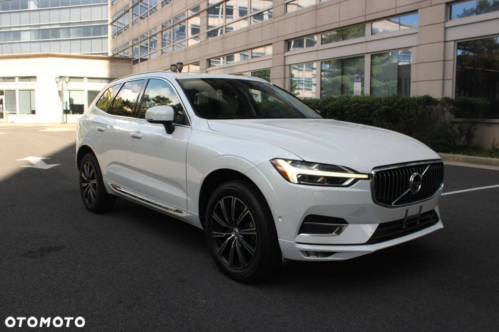 Volvo XC 60 - 1
