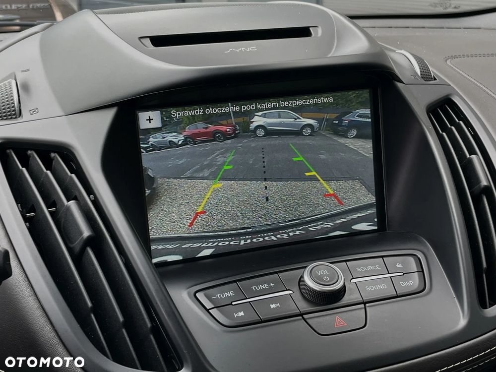 Ford Kuga 2.0 TDCi 4x4 Vignale - 28