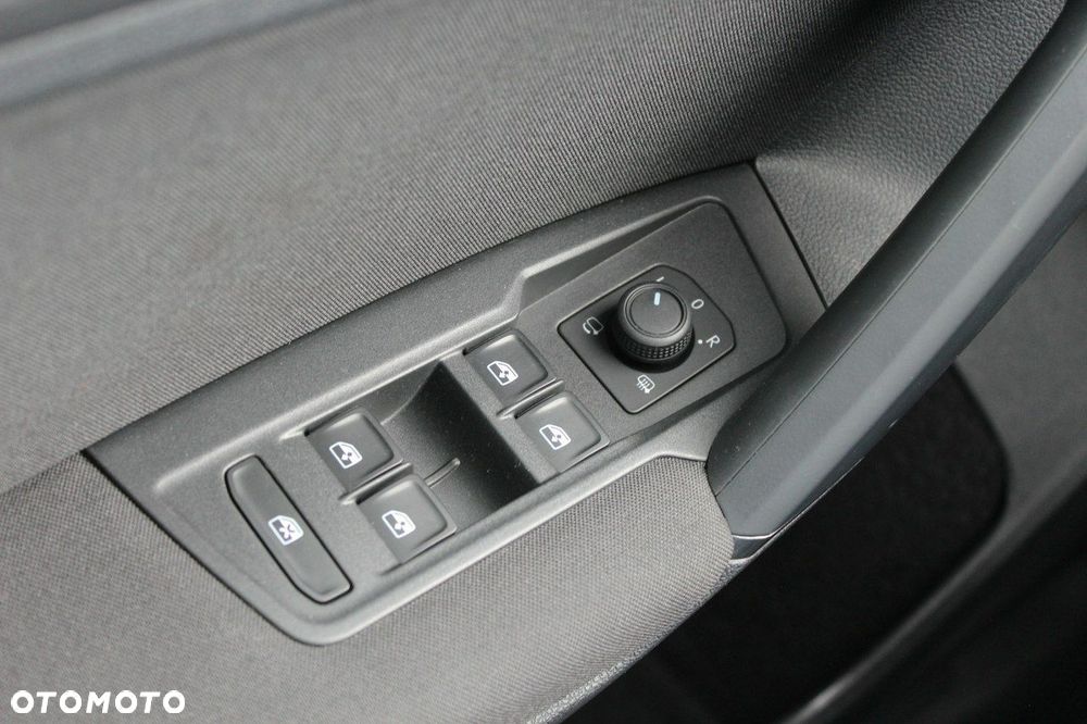 Volkswagen Tiguan - 23