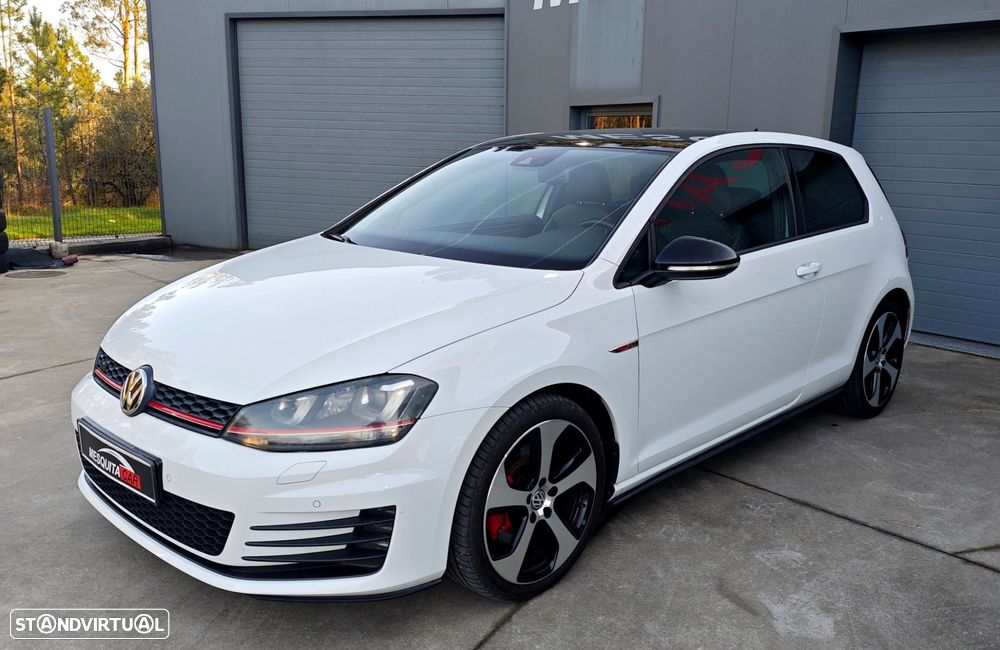 VW Golf 2.0 TSi GTi - 4
