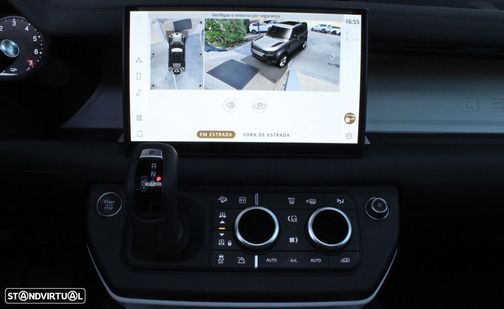 Land Rover Defender 2.0 P300e 110 AWD S - 13