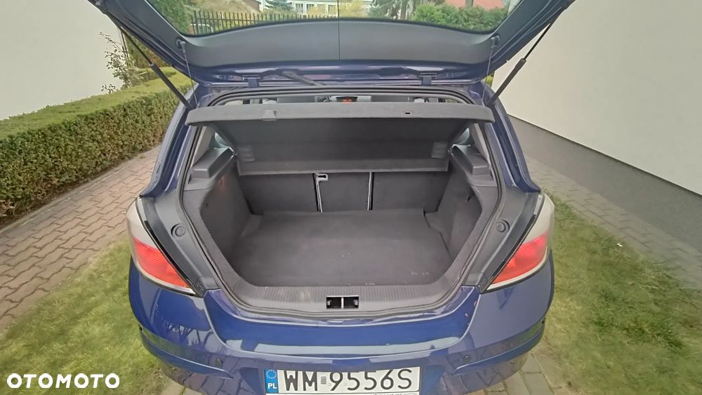 Opel Astra 2004 photo 4