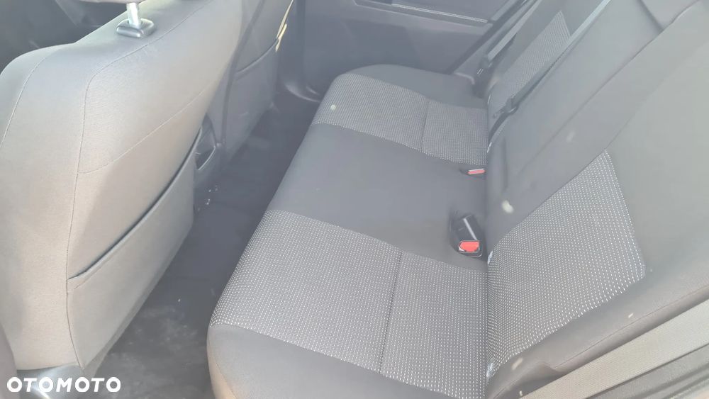Toyota Auris 1.6 Premium Start - 29