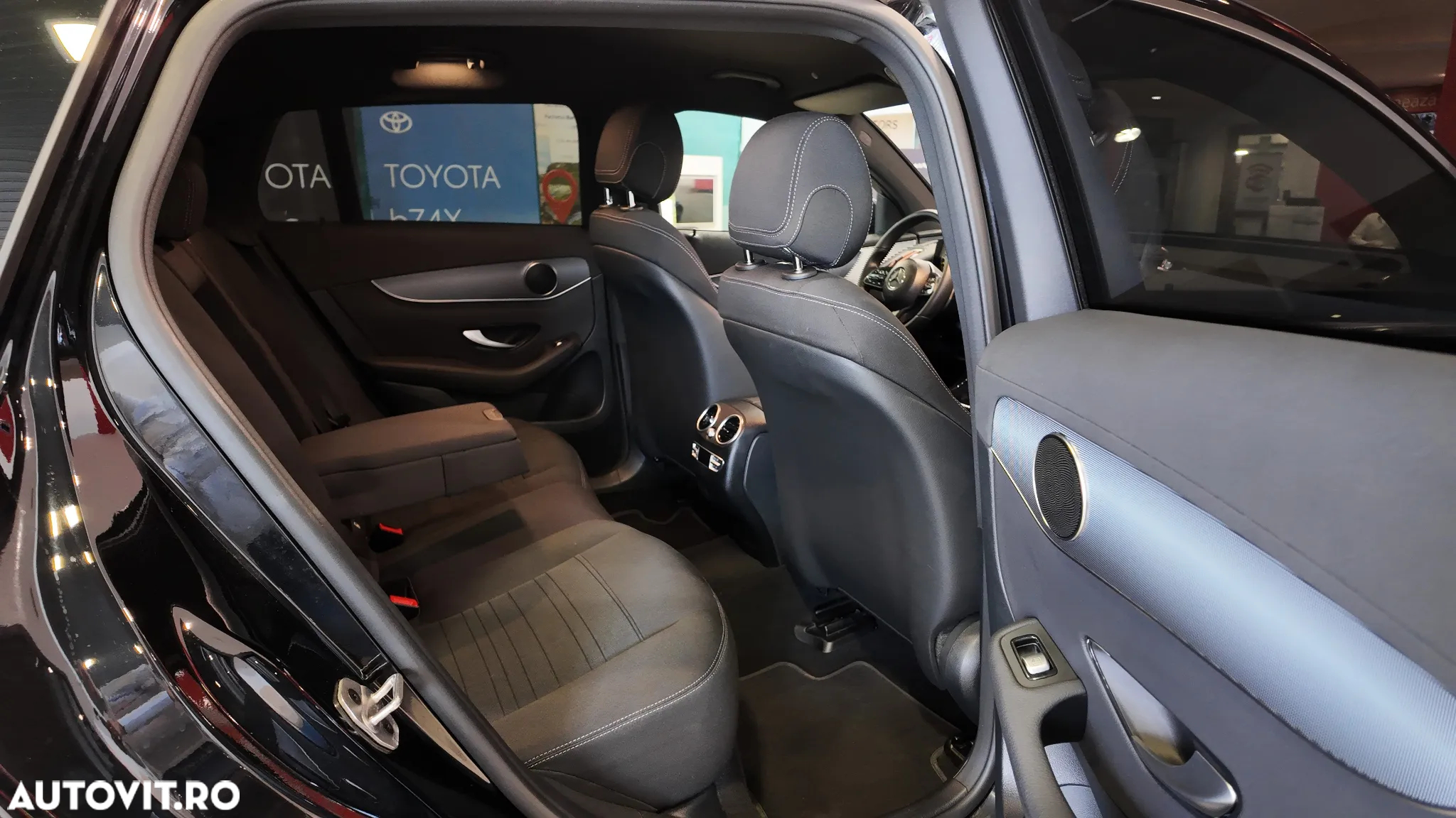 Mercedes-Benz EQC 400 4MATIC - 35