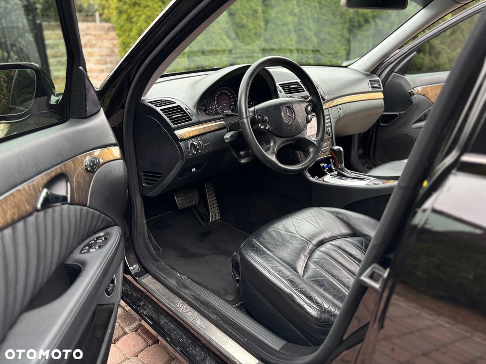 Mercedes-Benz Klasa E 320 CDI Elegance - 9