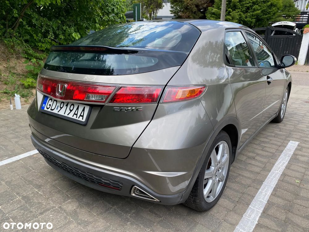 Honda Civic 1.8 Comfort - 5