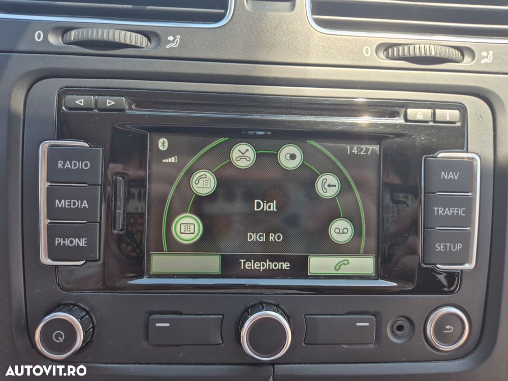VOLKSWAGEN Golf 2012 — imagine 20