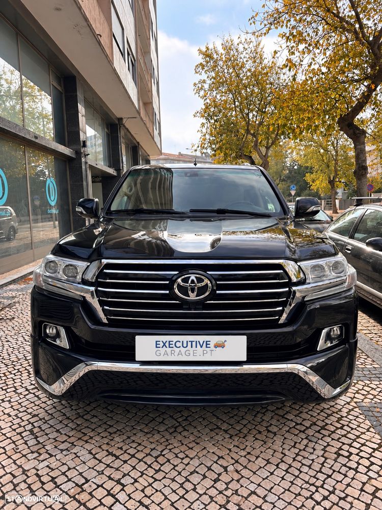 Toyota Land Cruiser Executive - 3