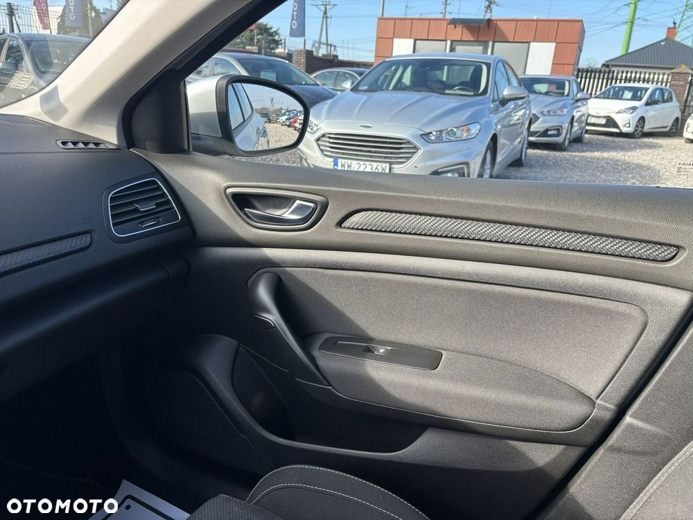 Renault Megane - 25