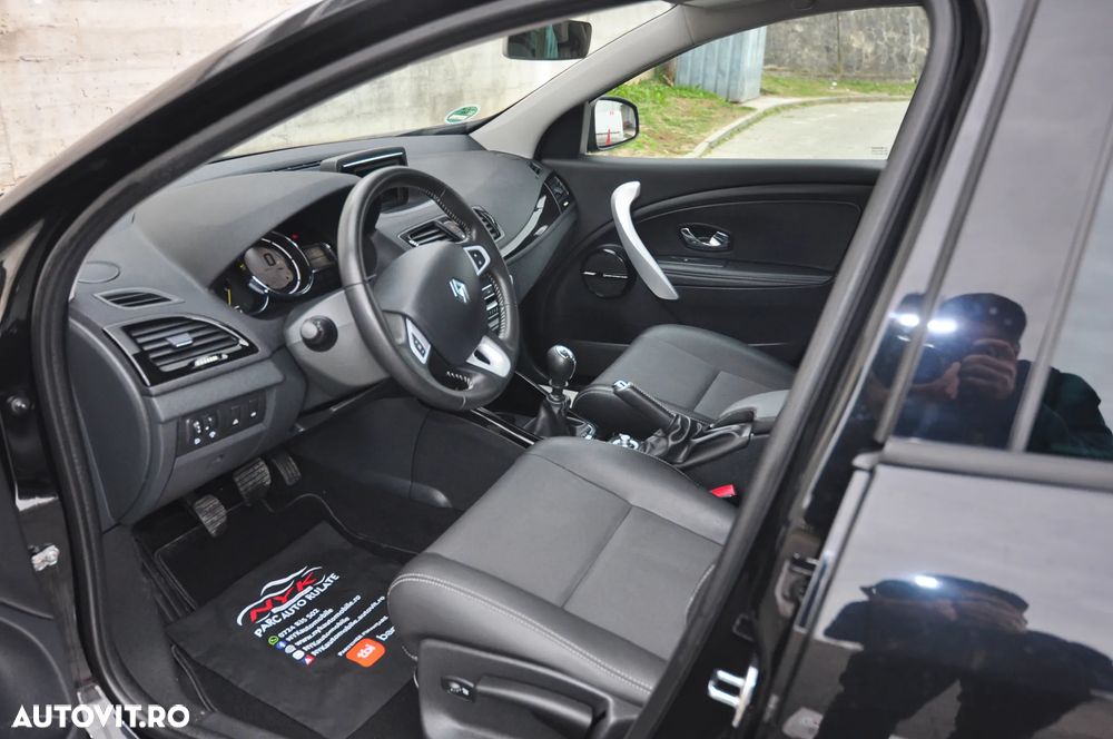 Renault Megane ENERGY dCi 130 Start & Stop Bose Edition - 7