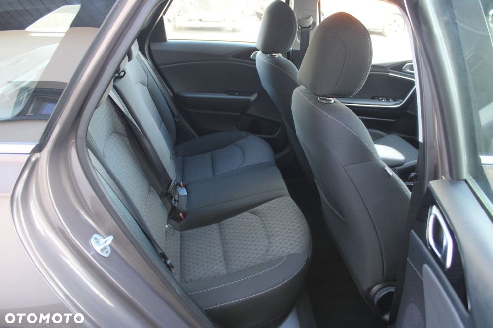 Kia Ceed - 20
