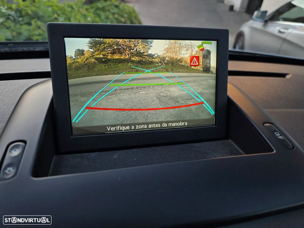 Peugeot 3008 1.2 PureTech Allure - 27