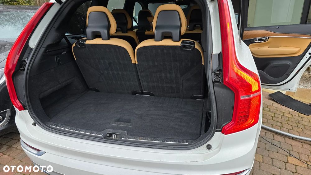 Volvo XC 90 D5 SCR AWD Inscription 7os - 11