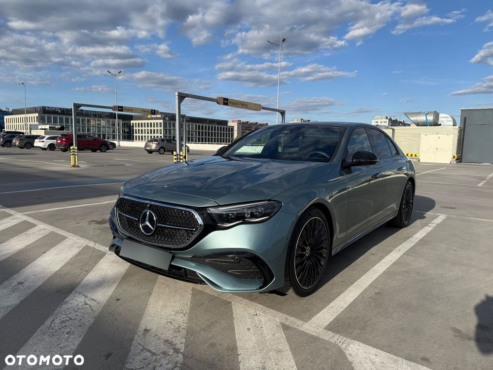 Mercedes-Benz Klasa E 220 d mHEV 4-Matic AMG 9G-Tronic - 2